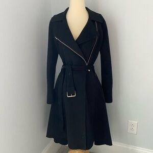 BCBGMaxAzria Black Long Sleeve Belted Jacket - XS
